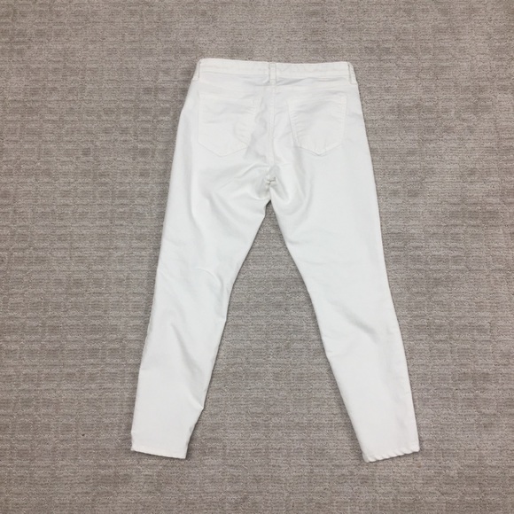NWOT Gap White Jeans - Picture 2 of 3